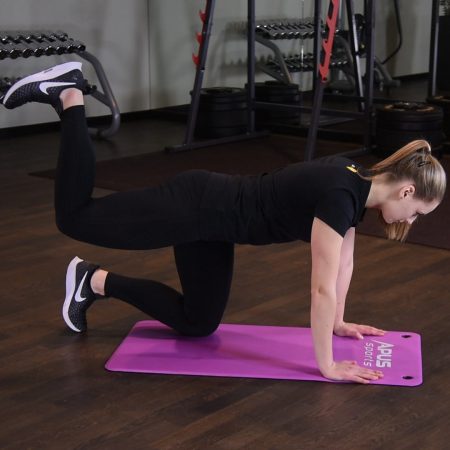 Unoszenie zgiętej nogi w klęku podpartym - kickback