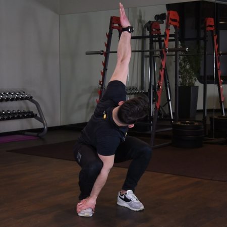 Rotacje tułowia w głębokim przysiadzie - just be fit