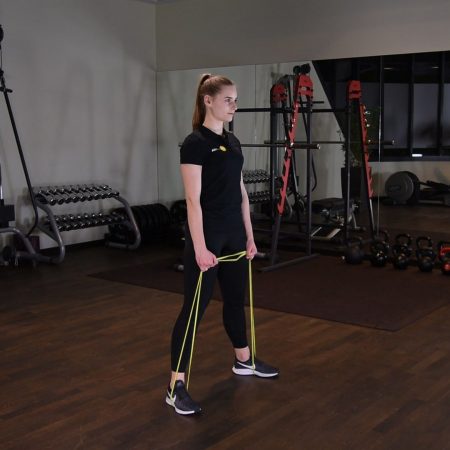 Martwy ciąg sumo z gumą powerband - just be fit