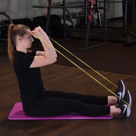 High arm curl - uginanie ramion z gumą power band siedząc just be fit